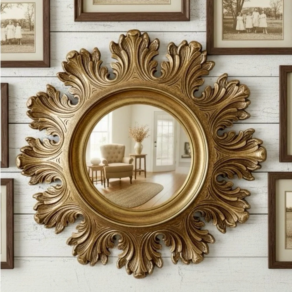 Stunning Vintage Syroco Gold Mirror